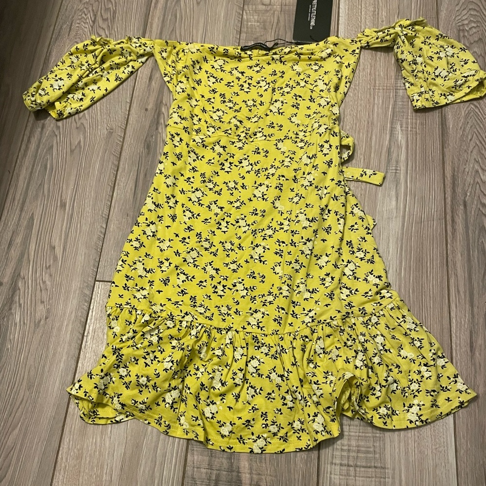 NWT Yellow Ditsy Print Bardot Frill Hem Skater Dress